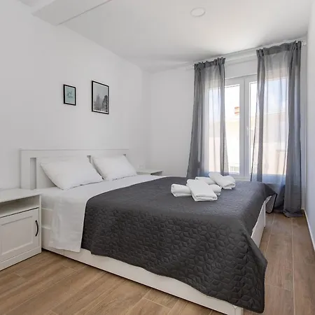Appartement Luni *