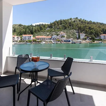Luni Apartmán