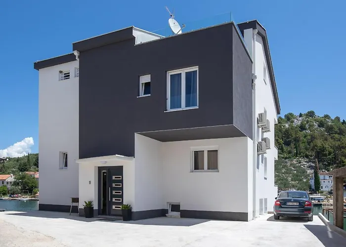 Διαμέρισμα Luni Blace