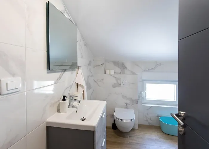 Luni Διαμέρισμα Blace