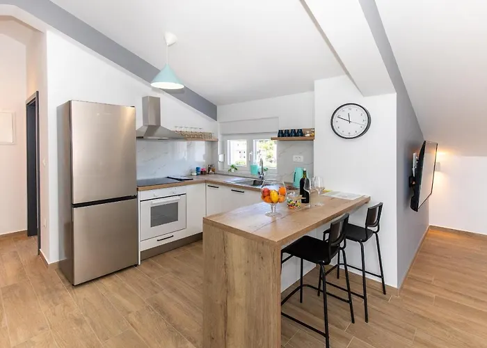 Luni Διαμέρισμα Blace